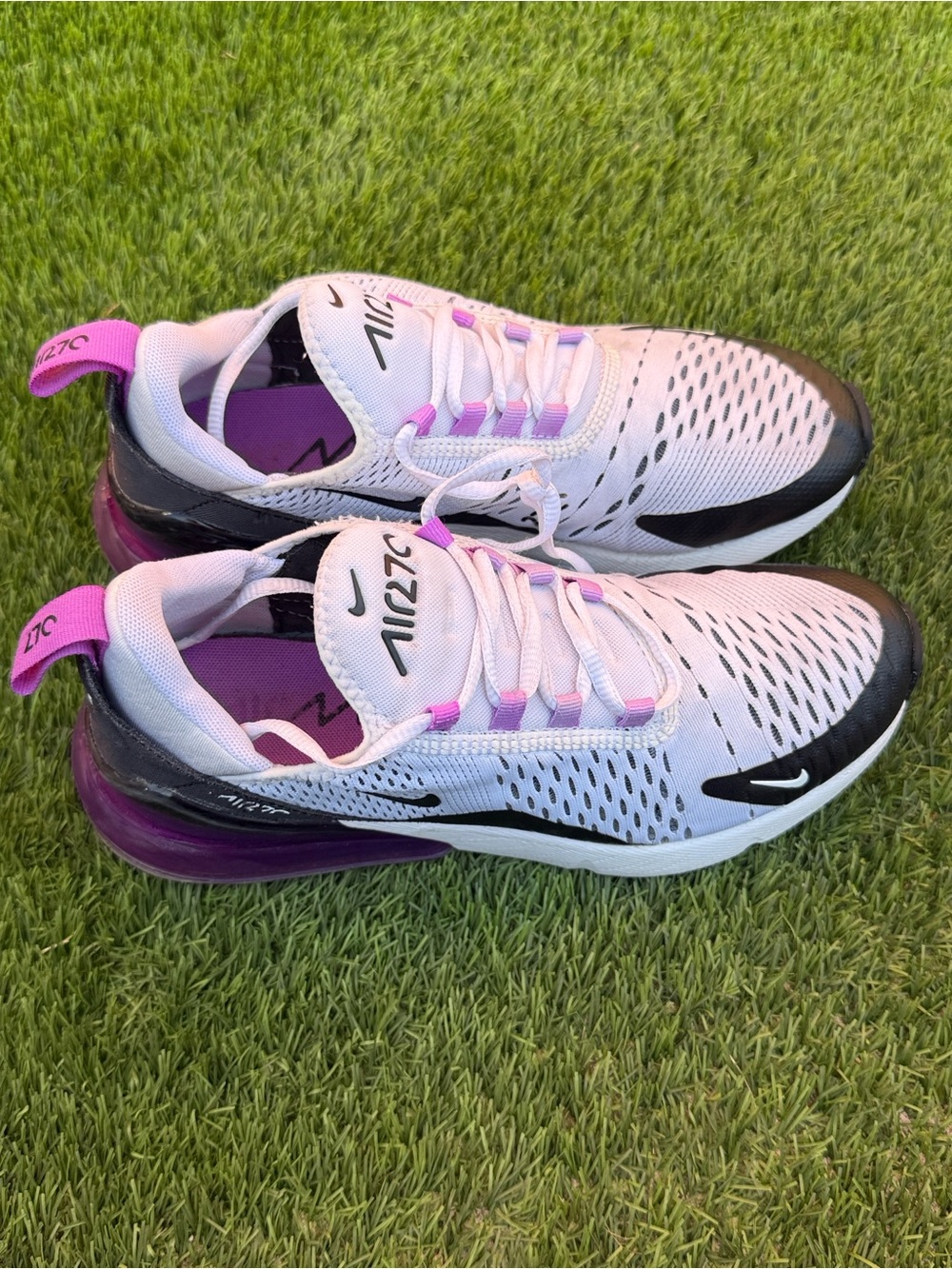 Nike Air Max 270 White Fuchsia Purple Black Mesh Running Sneakers 7.5
